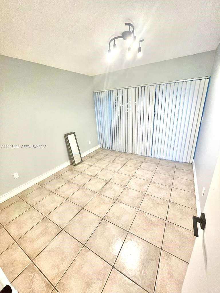 400 NE 18th Ave # 206, Homestead FL 33033