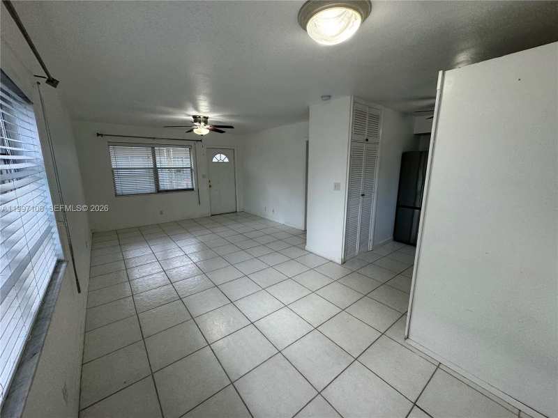 2000 Buchanan St # 11, Hollywood FL 33020