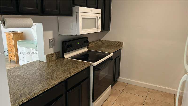 1855 NE 121st St # 35, North Miami FL 33181