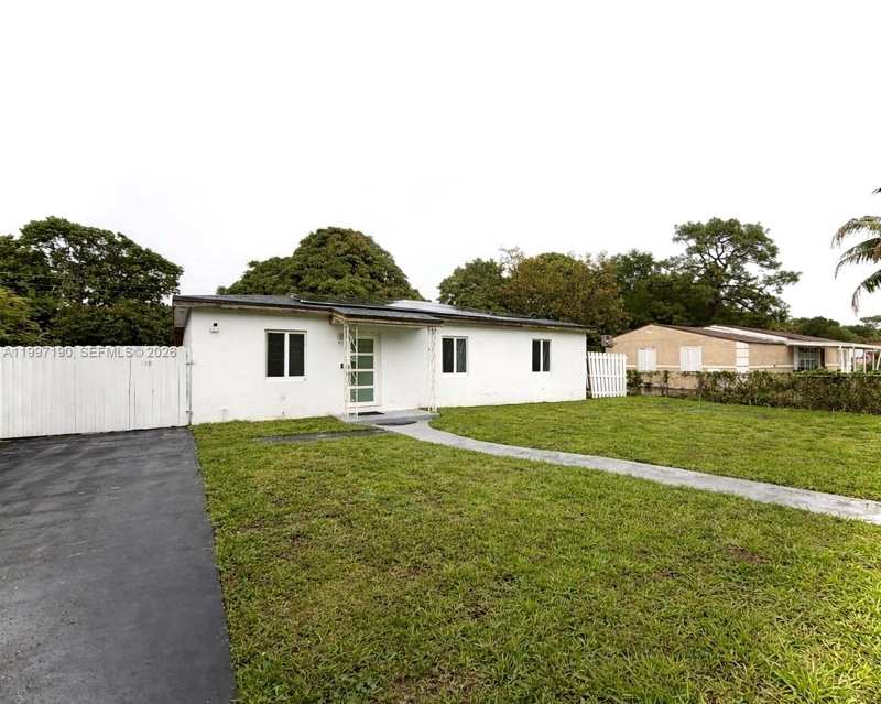 1215 Kasim St, Opa-Locka FL 33054