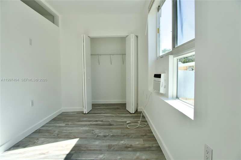 1036 SW 5th St # 12, Miami FL 33130