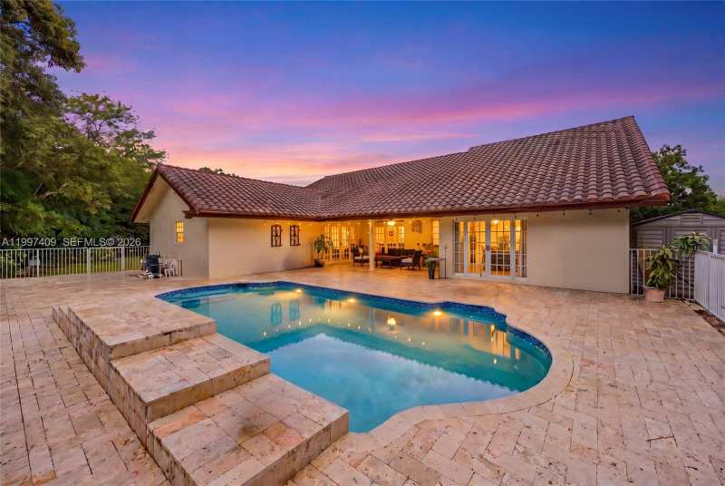 11400 NW 20th Ct, Plantation FL 33323