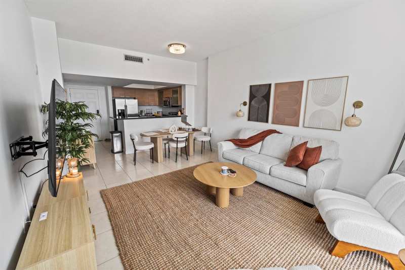 140 S Dixie Highway # 1002, Hollywood FL 33020