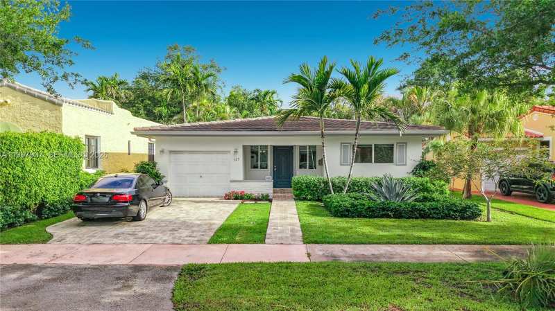 323 Velarde Ave, Coral Gables FL 33134