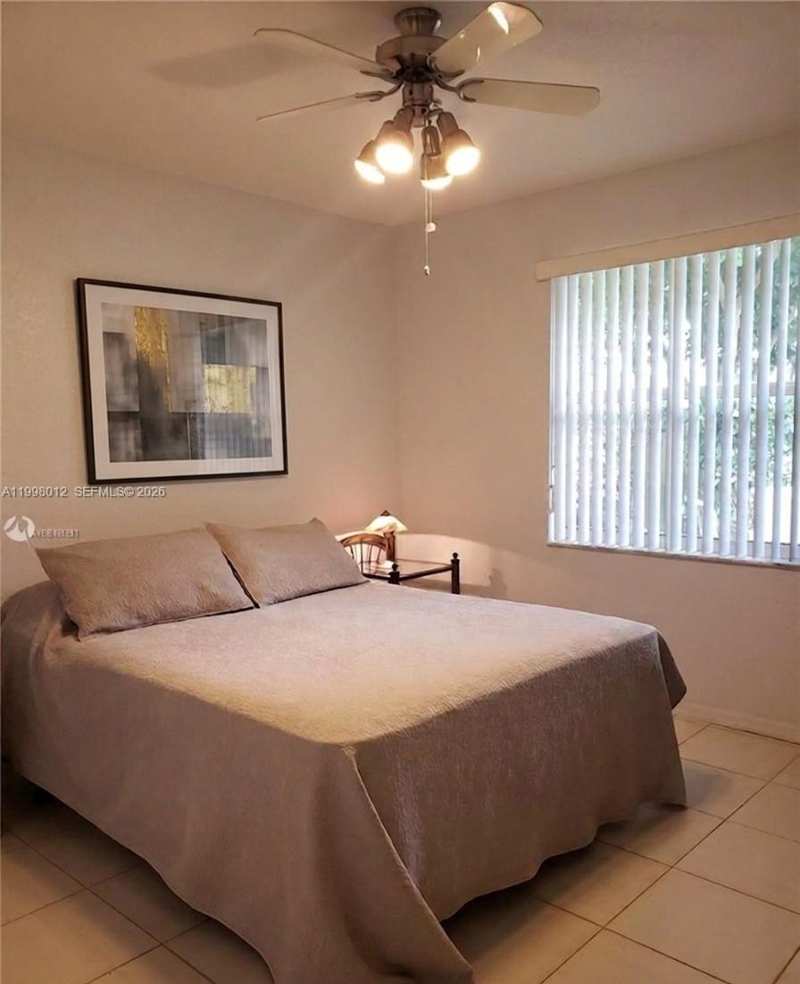 15989 SW 149th Ter # 15989, Miami FL 33196