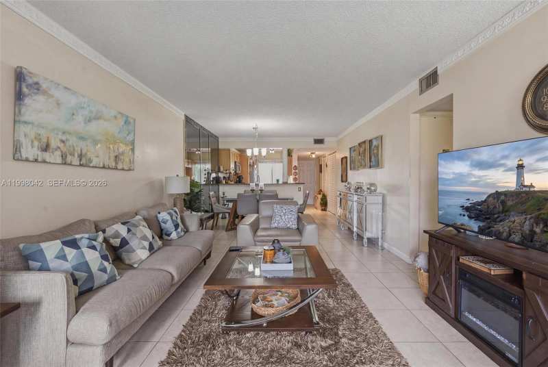 7740 NW 50th St # 201, Lauderhill FL 33351