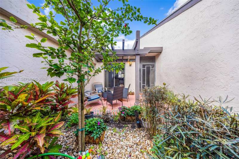 5302 Fairway Woods Dr # 4612, Delray Beach FL 33484