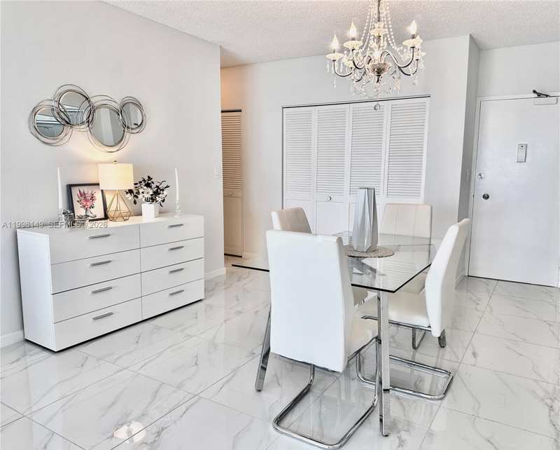500 Bayview Dr # 717, Sunny Isles Beach FL 33160