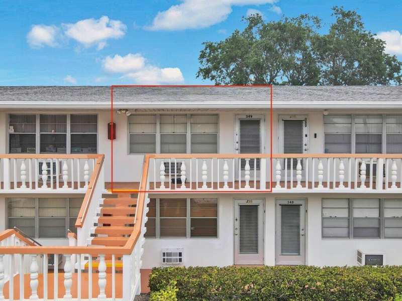 349 Camden O, West Palm Beach FL 33417