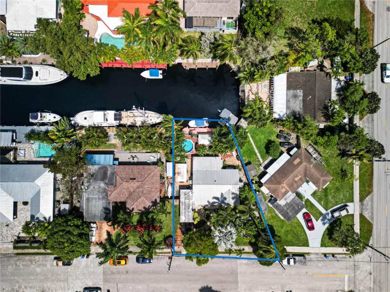 905 Mandarin Isle, Fort Lauderdale FL 33315