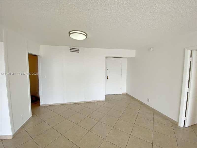 3800 S Ocean Dr # 611, Hollywood FL 33019