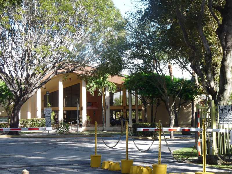 14525 N Kendall Dr # 102J, Miami FL 33186