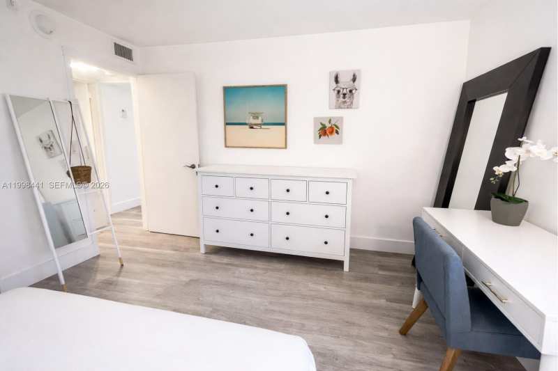 1035 West Ave # 707, Miami Beach FL 33139
