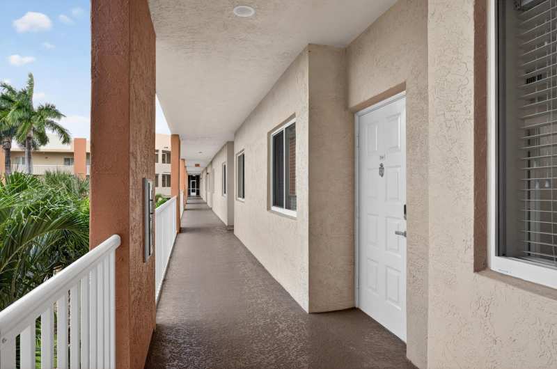 7775 Yardley Drive # 314, Tamarac FL 33321