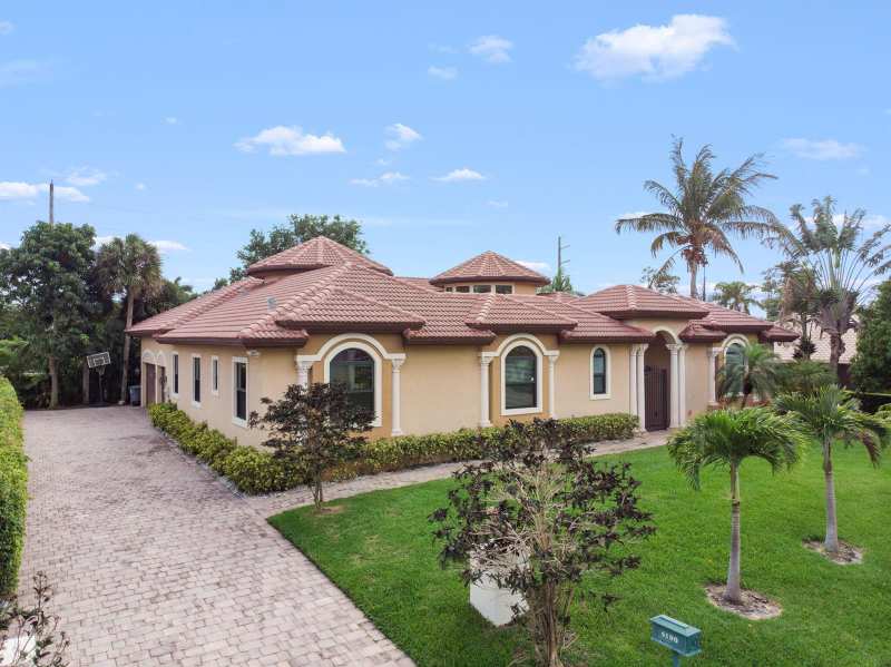 4190 Gleneagles Drive, Boynton Beach FL 33436