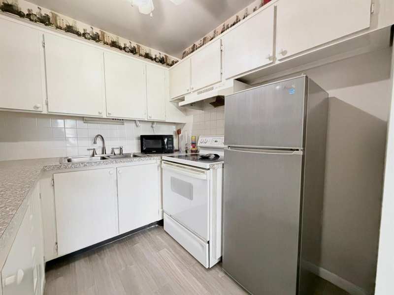 62 Easthampton C, West Palm Beach FL 33417