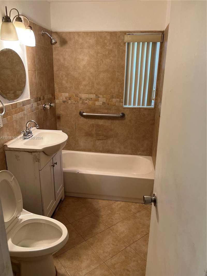 1710 NW 5th Ave # 1710, Pompano Beach FL 33060