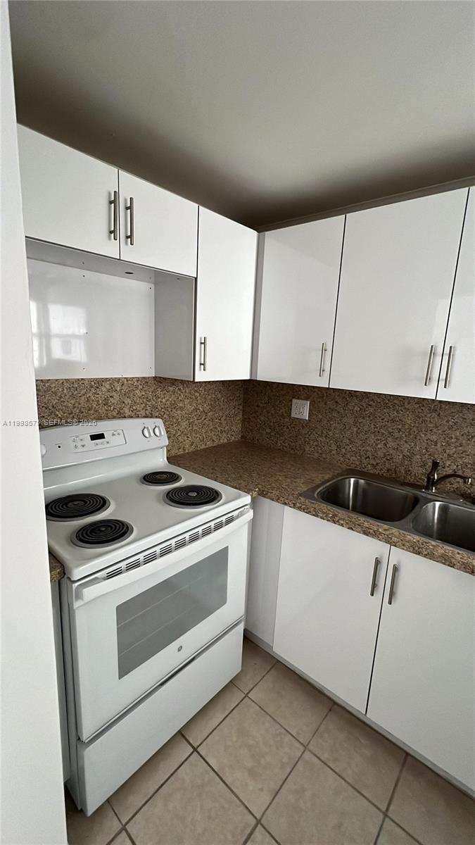 4480 Palm Ave # 402, Hialeah FL 33012