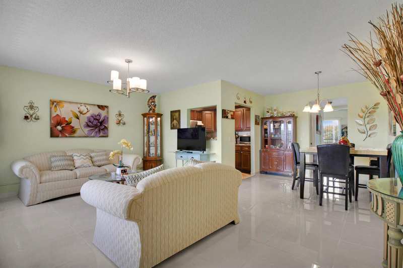 412 Brighton J, Boca Raton FL 33434