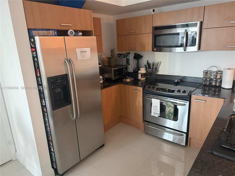 350 S Miami Ave # 1605, Miami FL 33130