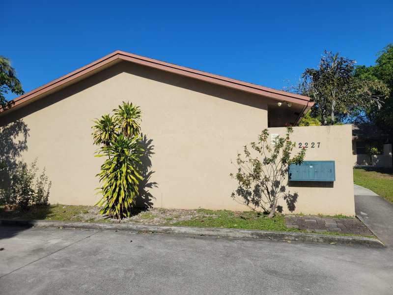 2227 Monroe Street # 2, Hollywood FL 33020