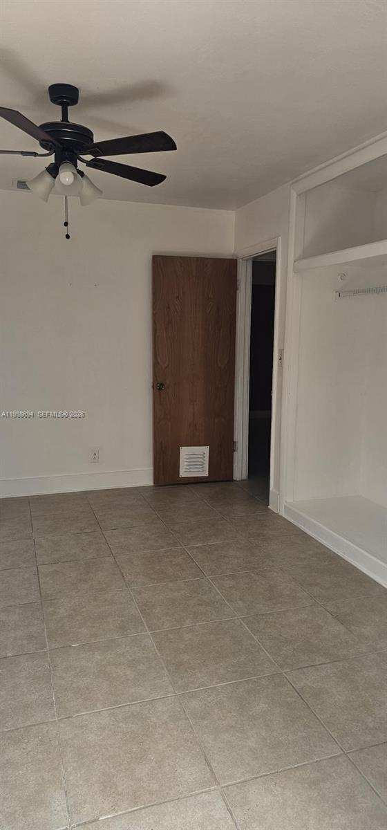 6350 SW 3rd St, Pembroke Pines FL 33023