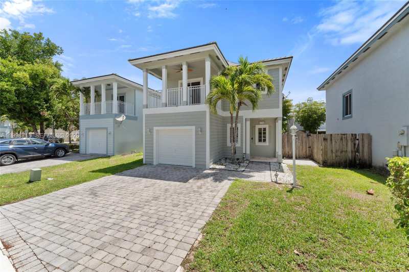 379 NE 31st Ave # 379, Homestead FL 33033