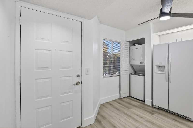 900 SW 142nd Avenue # 305l, Pembroke Pines FL 33027