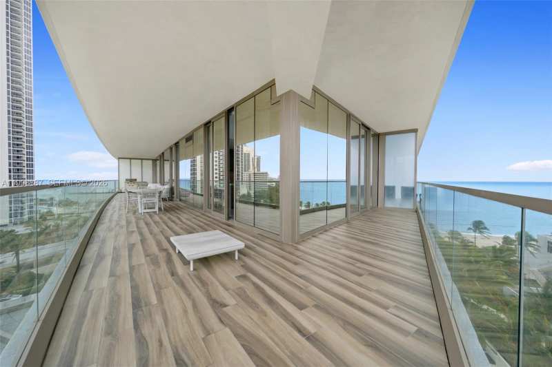 18975 Collins Ave # 605, Sunny Isles Beach FL 33160