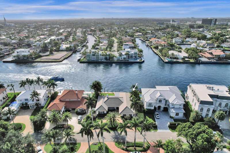 7 Saranac Road, Sea Ranch Lakes FL 33308