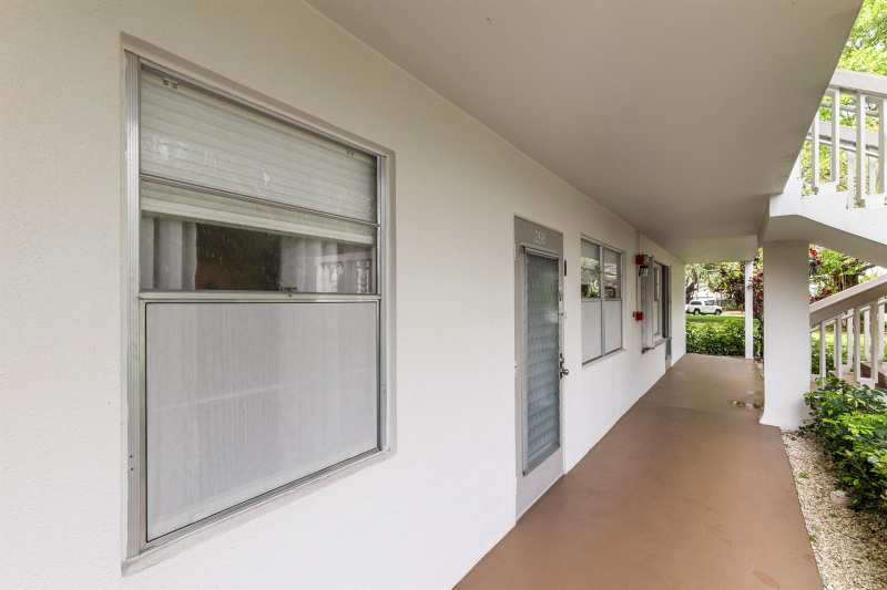 266 Ventnor S, Deerfield Beach FL 33442