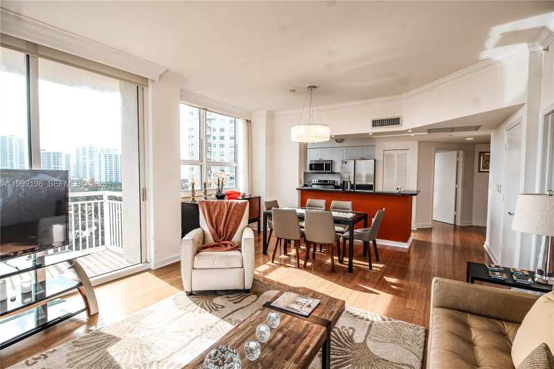 19501 W Country Club Dr # 1014, Aventura FL 33180