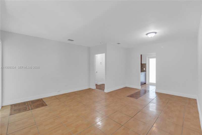 1730 NW 55th Ter # 1730, Miami FL 33142