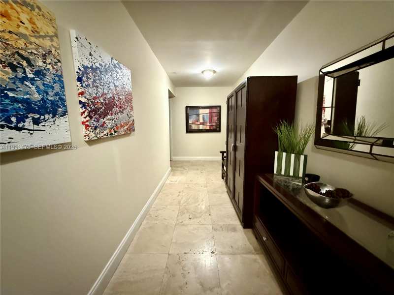 1121 Crandon Blvd # E107, Key Biscayne FL 33149
