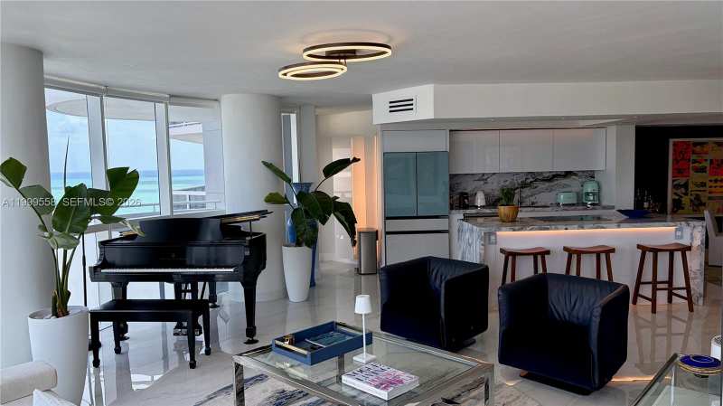 6301 Collins Ave # 1207, Miami Beach FL 33141