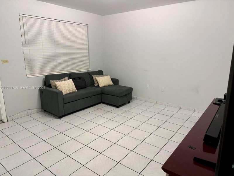 2732 NW 16th Ter # 2734, Miami FL 33125
