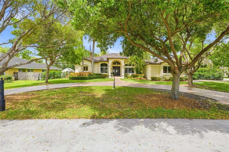 9901 SW 145th St, Miami FL 33176