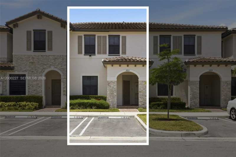 11833 SW 245th Ter, Homestead FL 33032