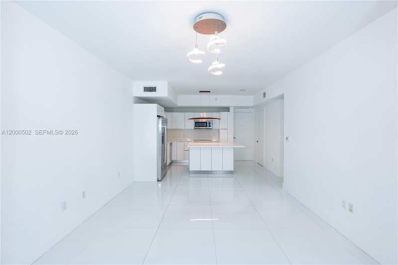 1010 SW 2nd Ave # 606, Miami FL 33130