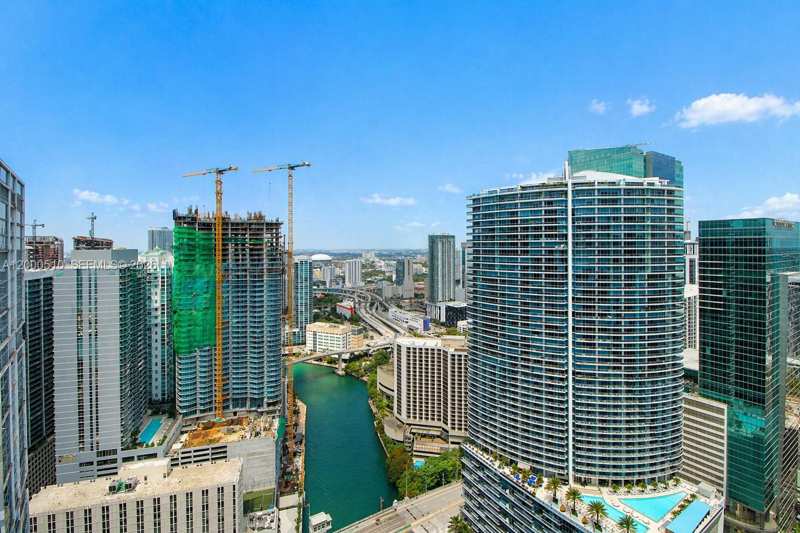 465 Brickell Ave # 4604, Miami FL 33131
