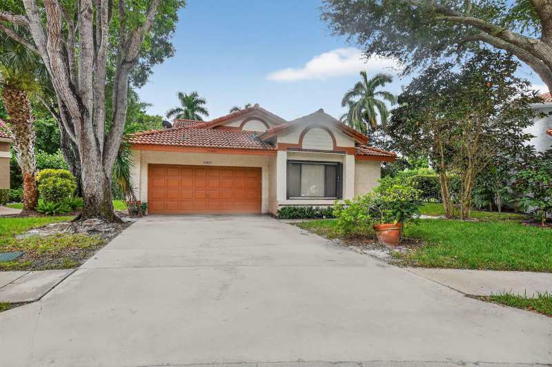 20803 Cabrillo Way, Boca Raton FL 33428