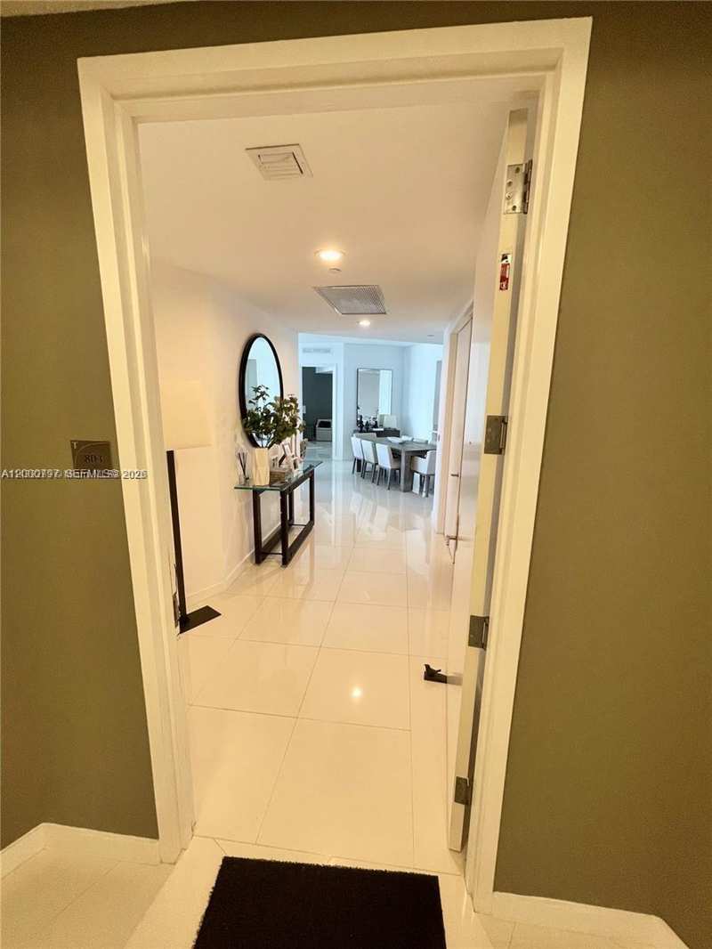 15811 Collins Ave # 803, Sunny Isles Beach FL 33160