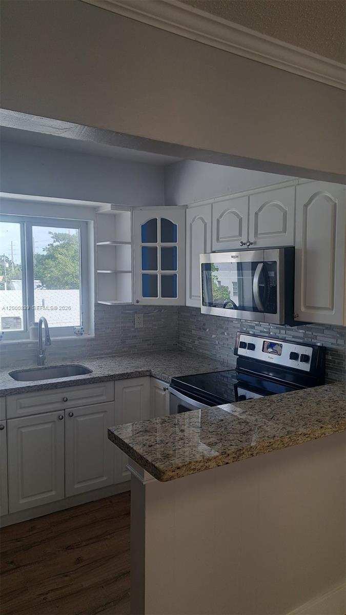 2415 Lincoln St # 307, Hollywood FL 33020