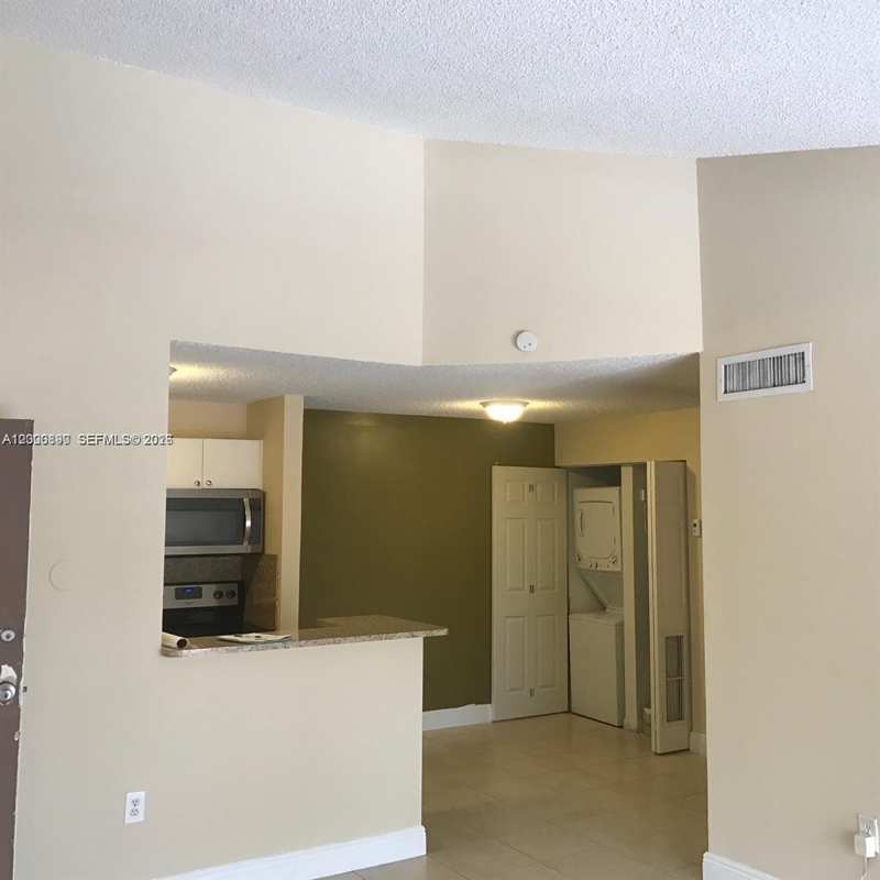 7200 NW 179th St # 302, Hialeah FL 33015
