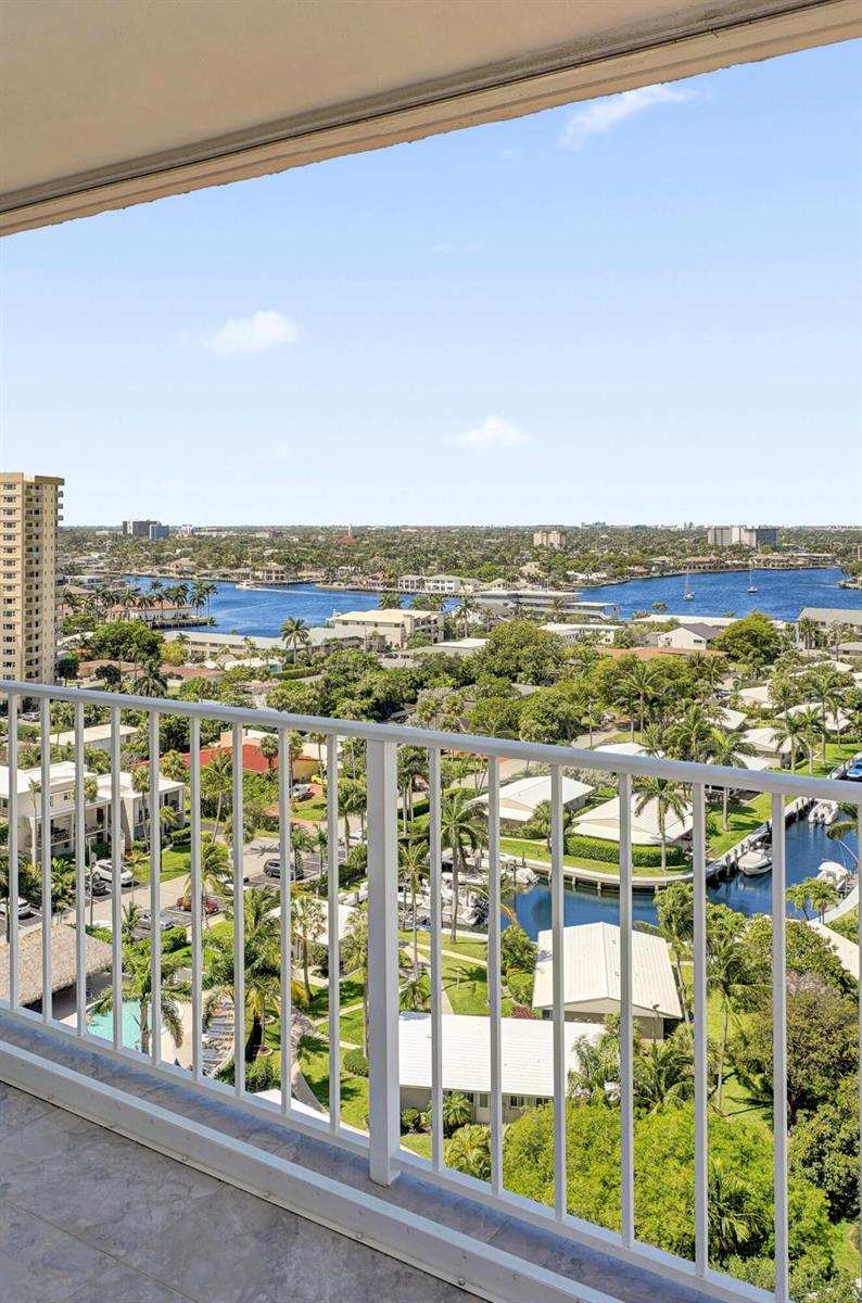 1010 S Ocean Boulevard # 2009, Pompano Beach FL 33062