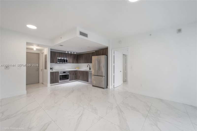 488 NE 18th St # 505, Miami FL 33132