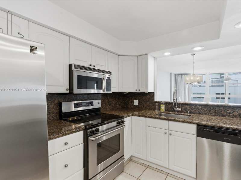 1228 West Ave # 1506, Miami Beach FL 33139