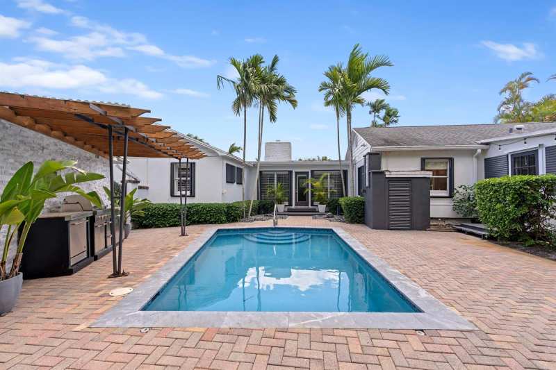 338 Princeton Drive, FL 33460