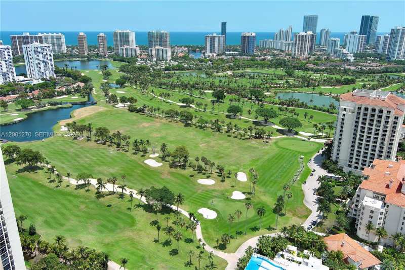 20301 W Country Club Dr, Aventura FL 33180