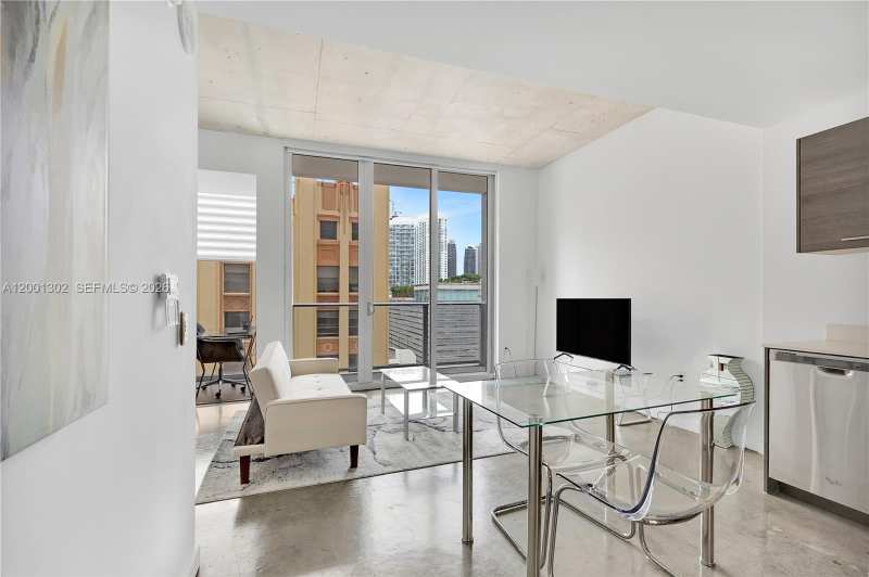 151 SE 1st St # 1107, Miami FL 33131